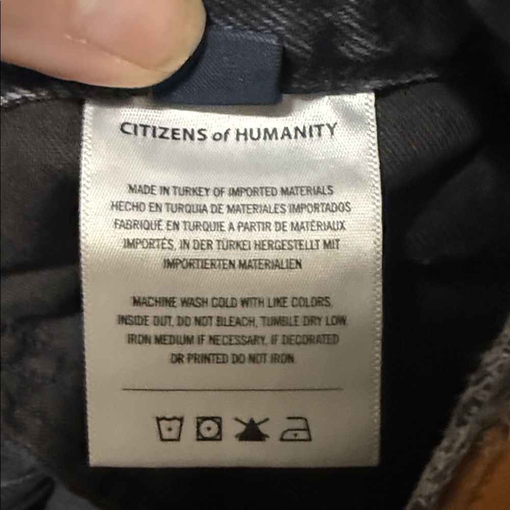 🖤 Citizens of Humanity Annabelle Cutoff Denim Shorts Black Sz 24 - Picture 15 of 16